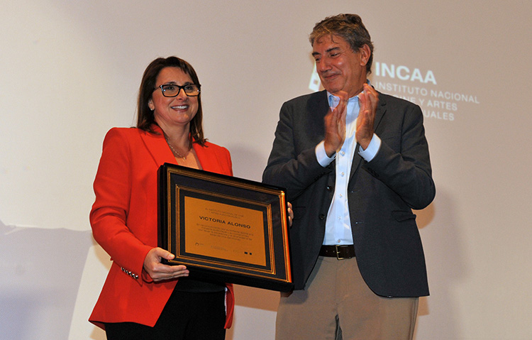 El INCAA homenajeó a la productora Victoria Alonso por su exitoso trabajo en Hollywood